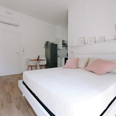 Primo Rent Room Mesagne Exterior foto